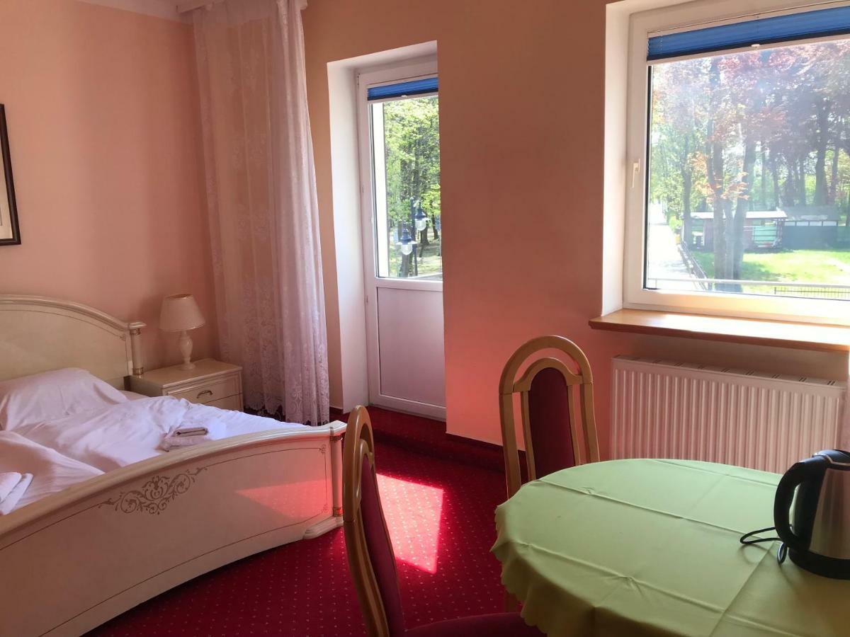 Zajazd Dajana Ustka Extérieur photo